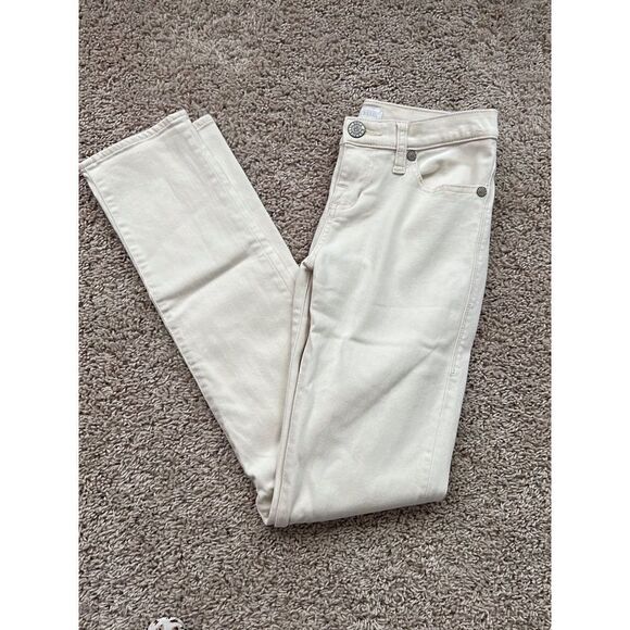 Rock & Republic Beige Berlin Light Wash Straight Skinny Jeans 4 M - Picture 1 of 5